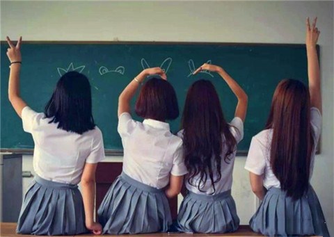 和女生聊天她回复很少是不是没戏?该怎么办? 和女生聊天她回复很少是不是没戏?该怎么办?第2张